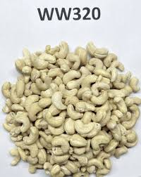 CASHEW NUTS WW320